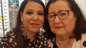 Oana Roman, dezvăluiri emoționante despre ultimele clipe petrecute cu mama sa! Nici preotului nu i-a venit să creadă